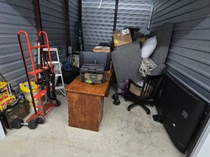 10 x 15 unit in San Antonio