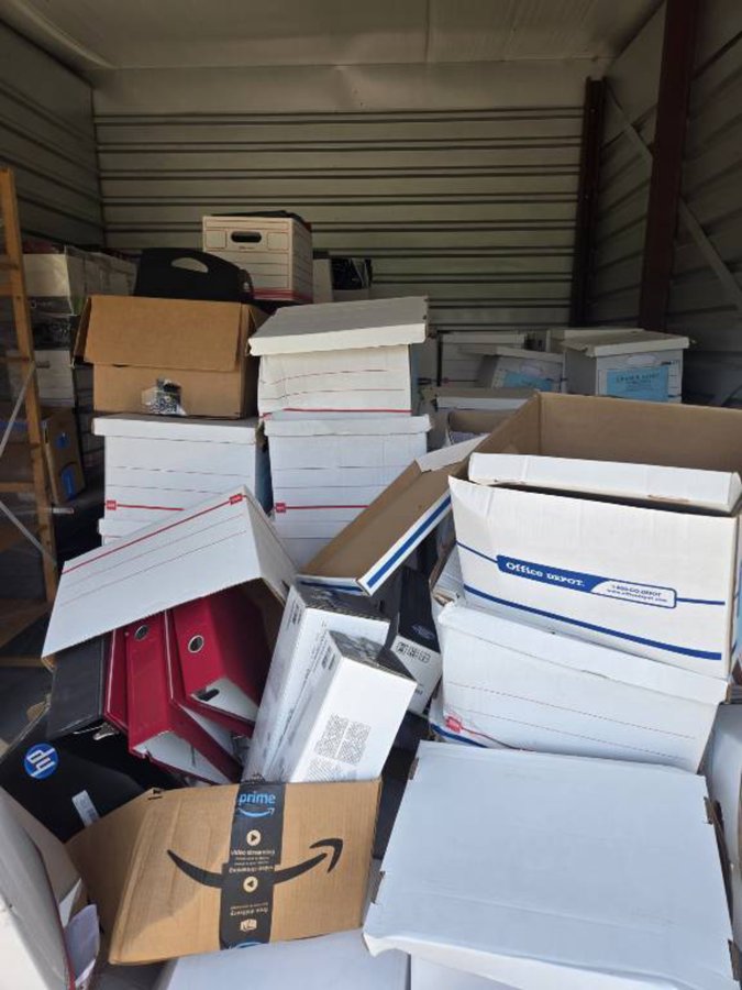 10 x 15 storage unit in Rosenberg, TX