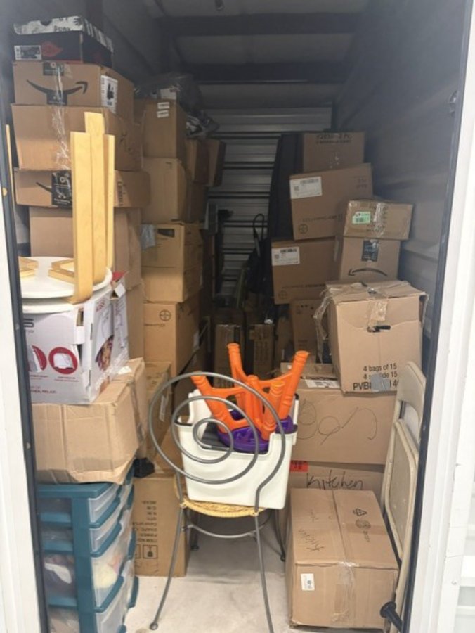 5 x 15 storage unit in Englewood, NJ