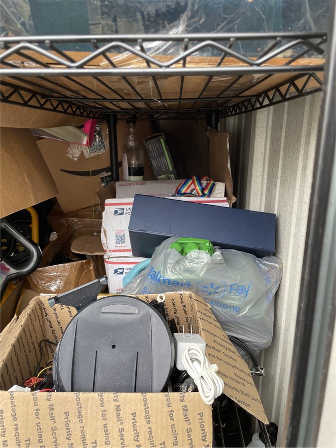 10 x 15 storage unit in Phillipsburg, NJ