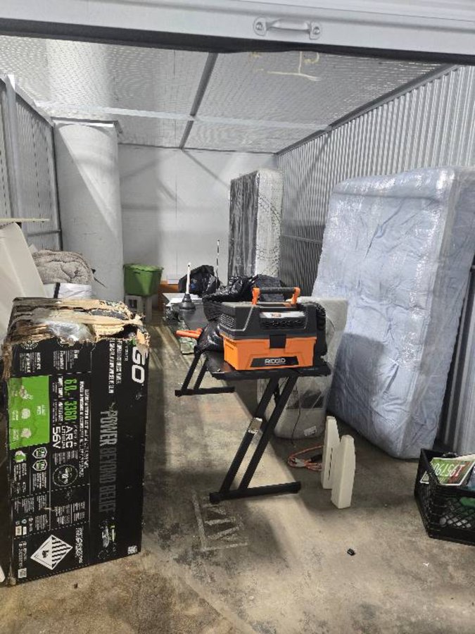 10 x 19 storage unit in Chicago, AZ