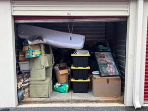 10 x 10 storage unit in Bethlehem, GA