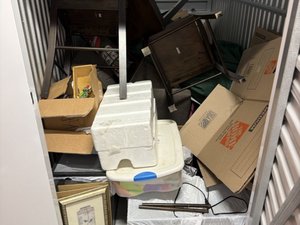 5 x 10 unit in Walled Lake