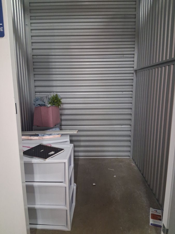5 x 5 storage unit in Atlanta, GA
