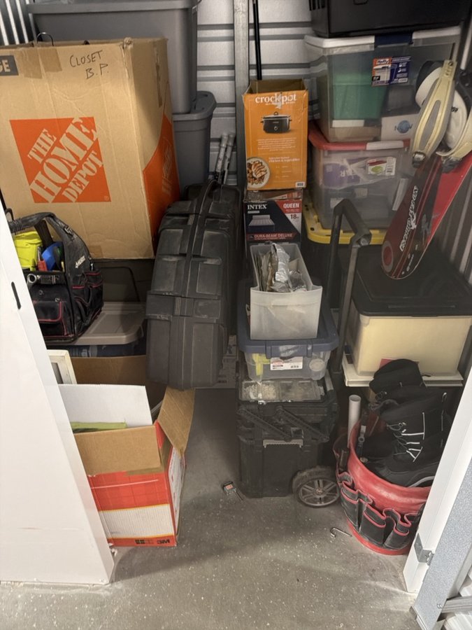 5 x 5 storage unit in Walled Lake, MI