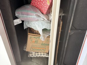 5 x 10 unit in Walled Lake