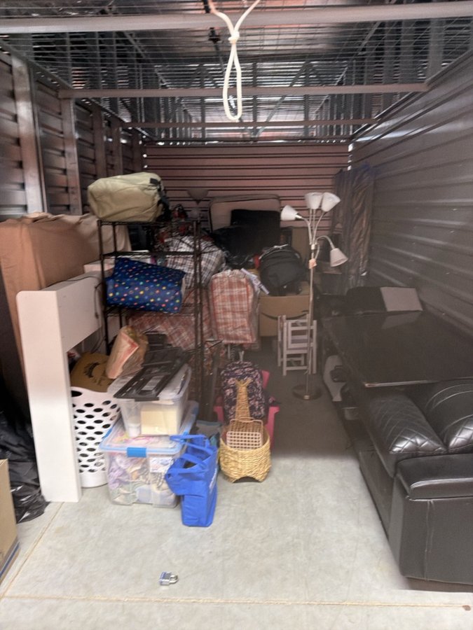 10 x 20 storage unit in Walled Lake, MI
