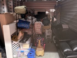 10 x 20 unit in Walled Lake