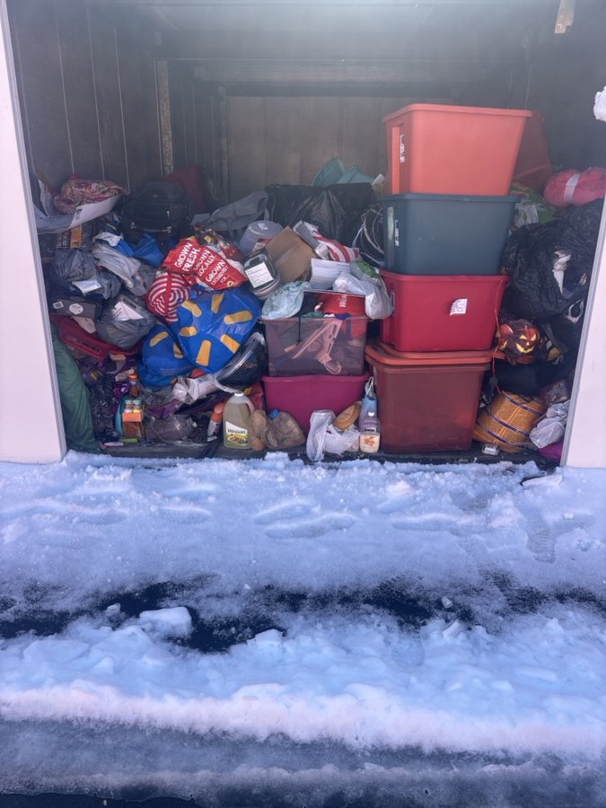 10 x 20 storage unit in Philadelphia, PA
