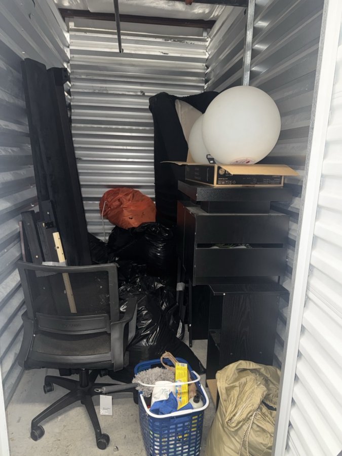 5 x 10 storage unit in Dunwoody, GA