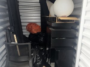 5 x 10 unit in Dunwoody