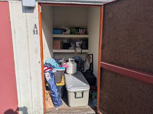 5 x 10 unit in Medford