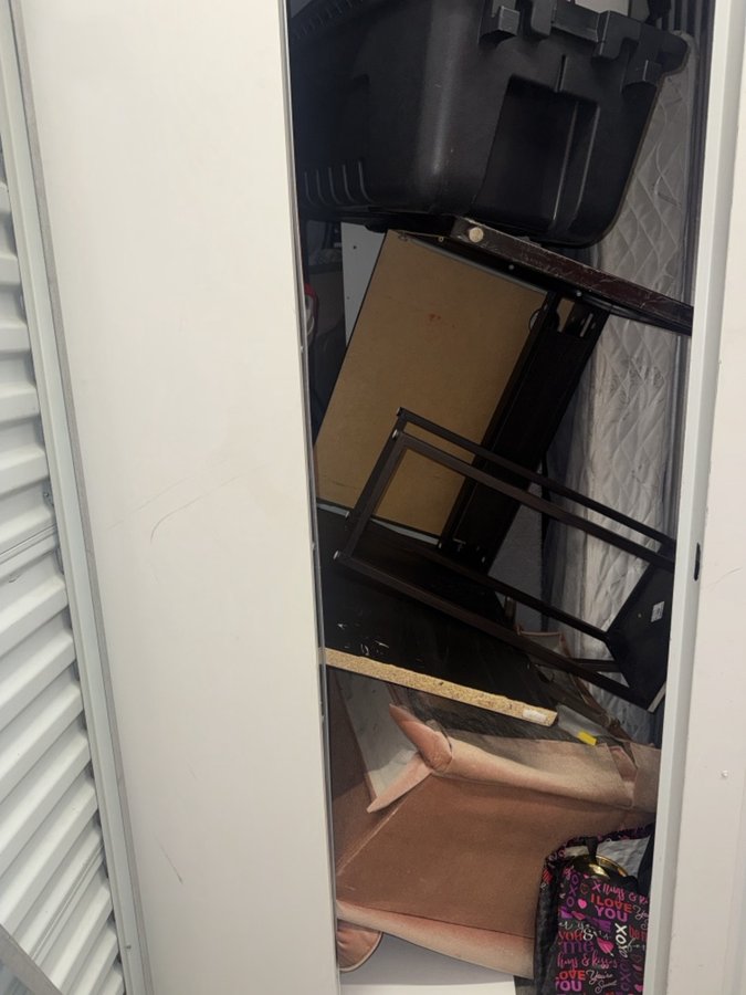 5 x 10 storage unit in Dunwoody, GA