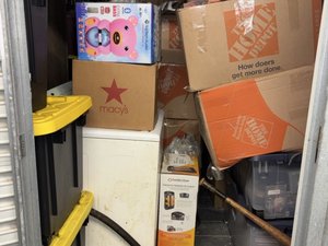 10 x 10 unit in Philadelphia