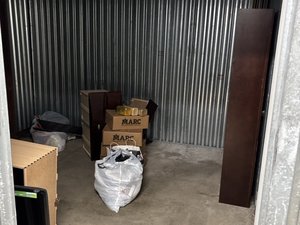 10 x 10 unit in Philadelphia