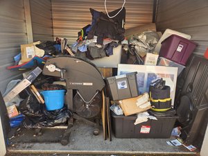 10 x 10 storage unit in Tacoma, WA
