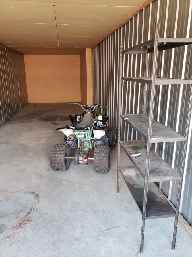 10 x 40 storage unit in Shawnee, KS