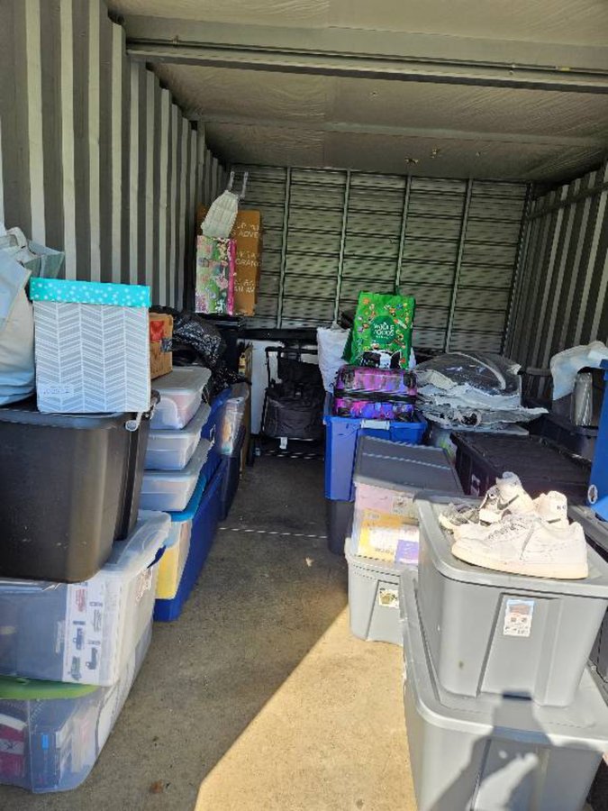 10 x 20 storage unit in Indianapolis, IN