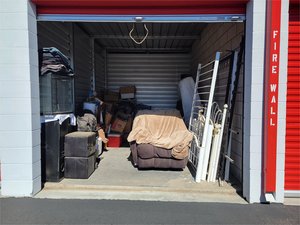 10 x 15 unit in Victorville
