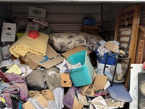 10 x 10 unit in Sidney