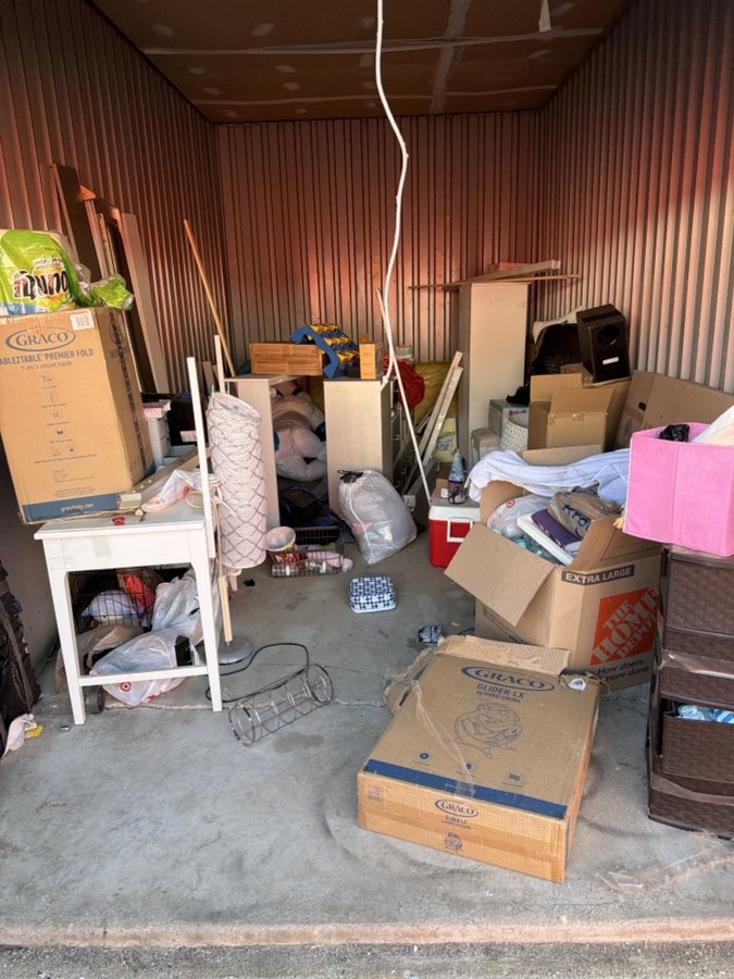 10 x 20 storage unit in Walled Lake, MI