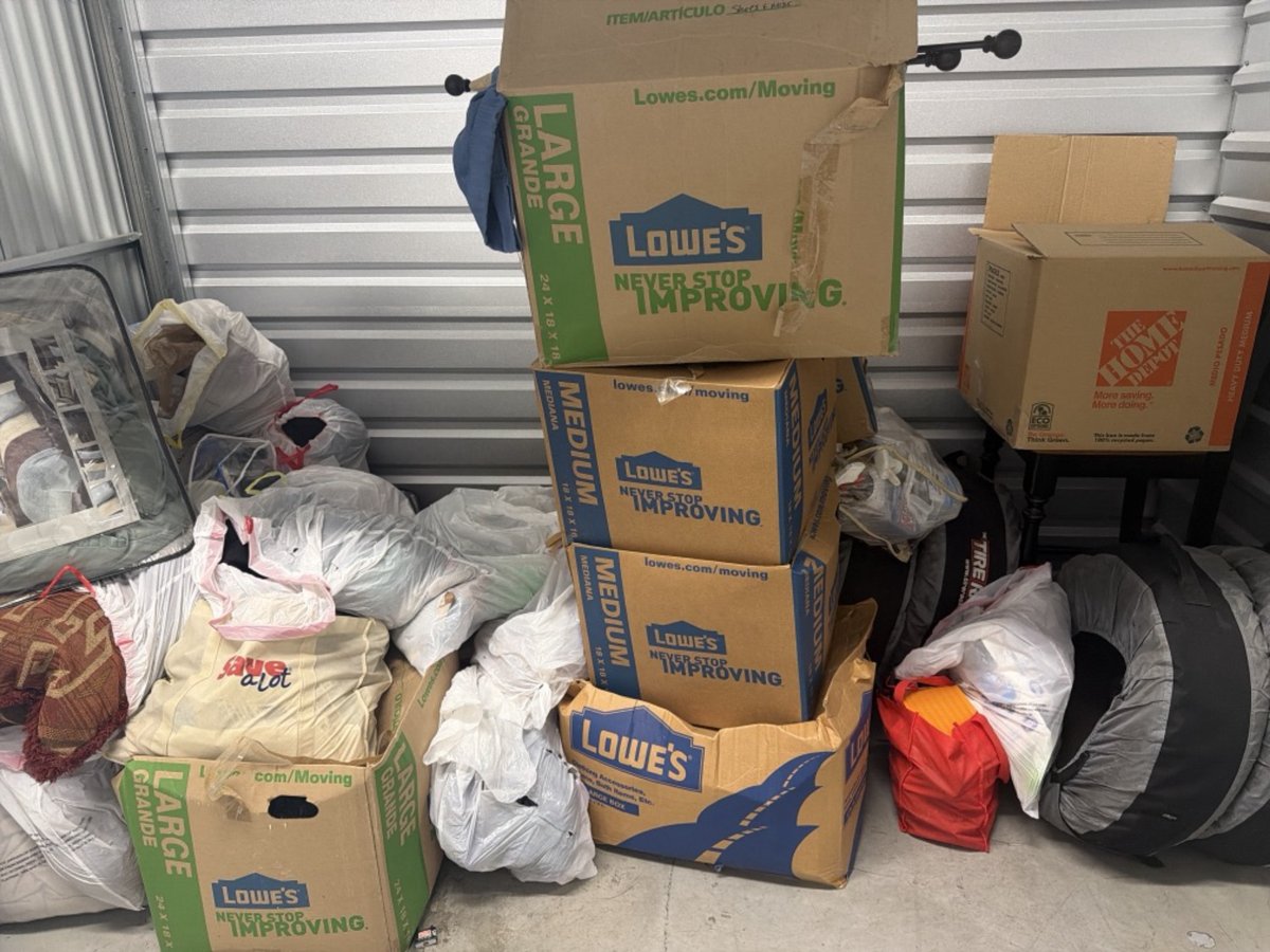 10 x 5 storage unit in Marietta, GA