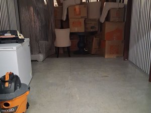 10 x 25 unit in Marietta
