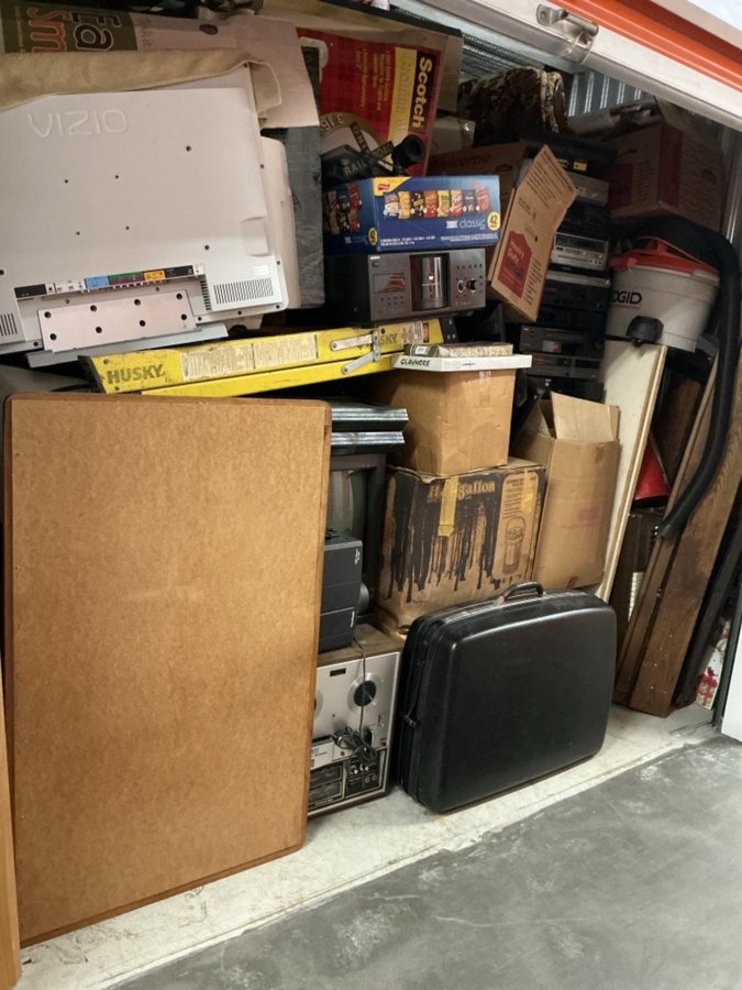 10 x 20 storage unit in Casselberry, FL