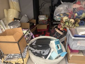 10 x 10 unit in Roswell