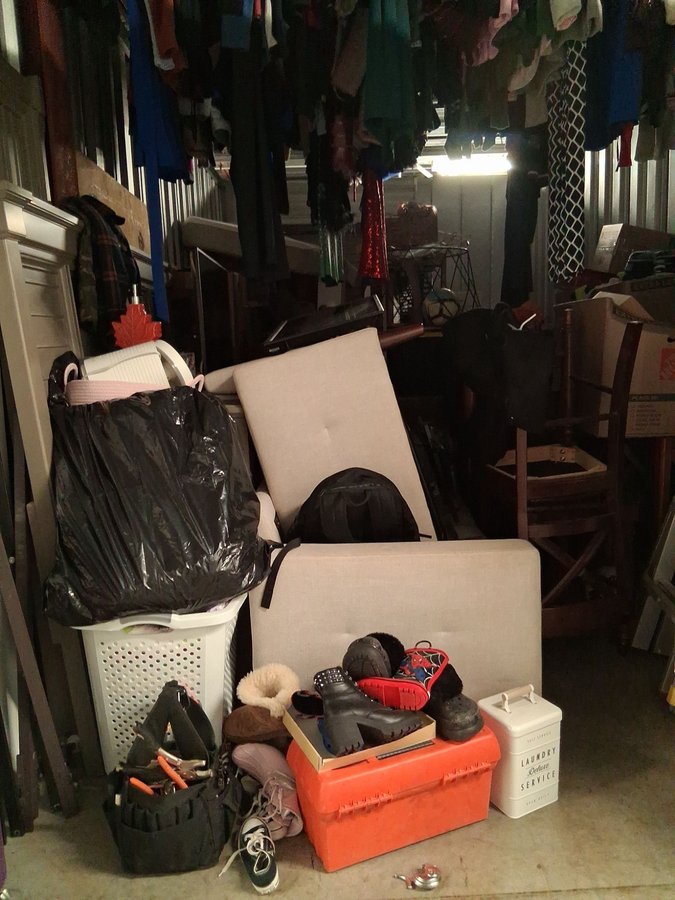 10 x 20 storage unit in Sandy Springs, GA