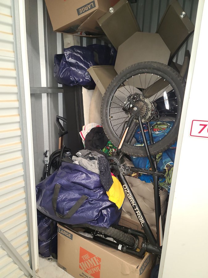 7 x 10 storage unit in Roswell, GA