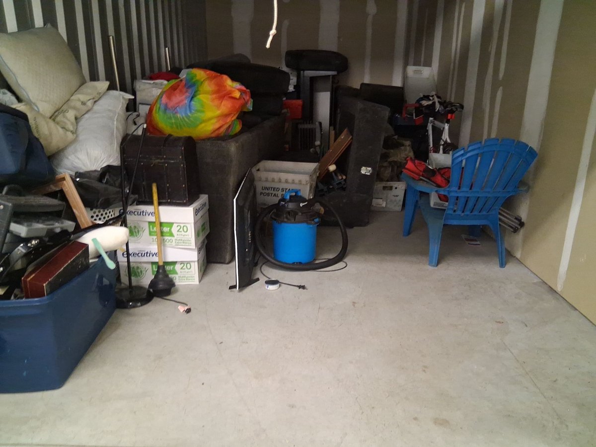 10 x 20 storage unit in Roswell, GA