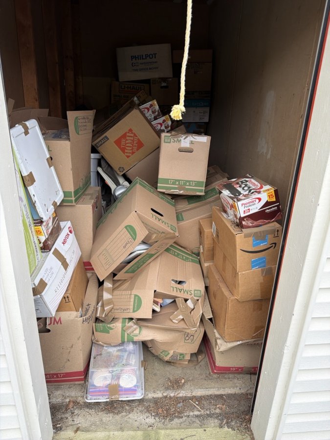 5 x 10 storage unit in Roswell, GA