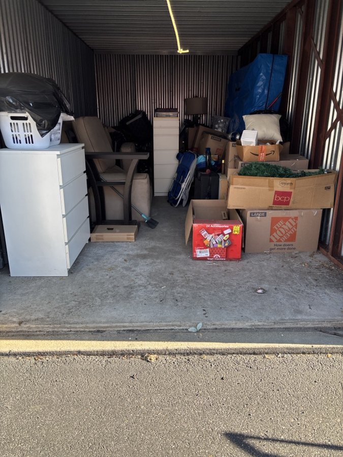 10 x 20 storage unit in Philadelphia, PA