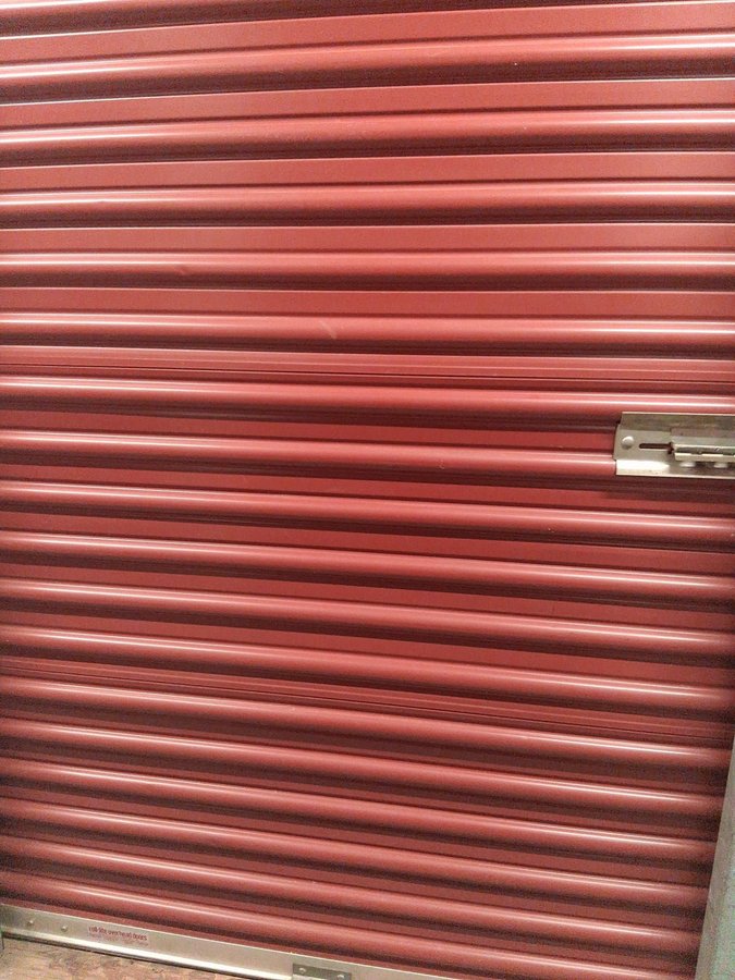 10 x 10 storage unit in Roswell, GA