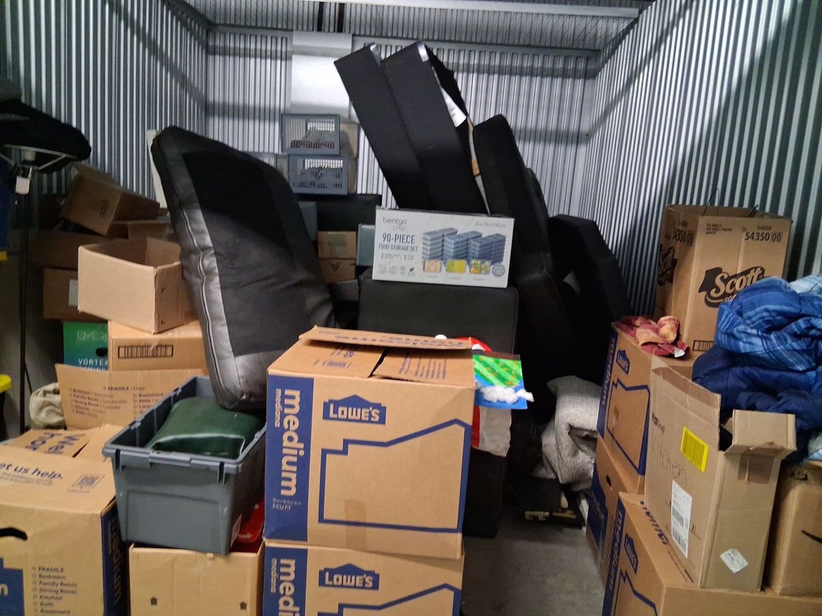 10 x 13 storage unit in Alpharetta, GA