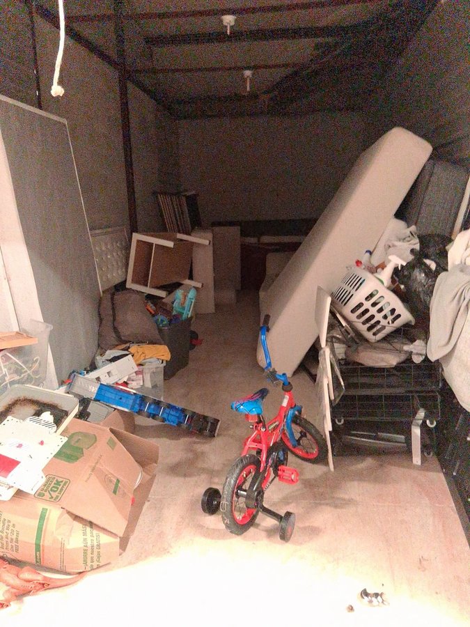 10 x 25 storage unit in Sandy Springs, GA