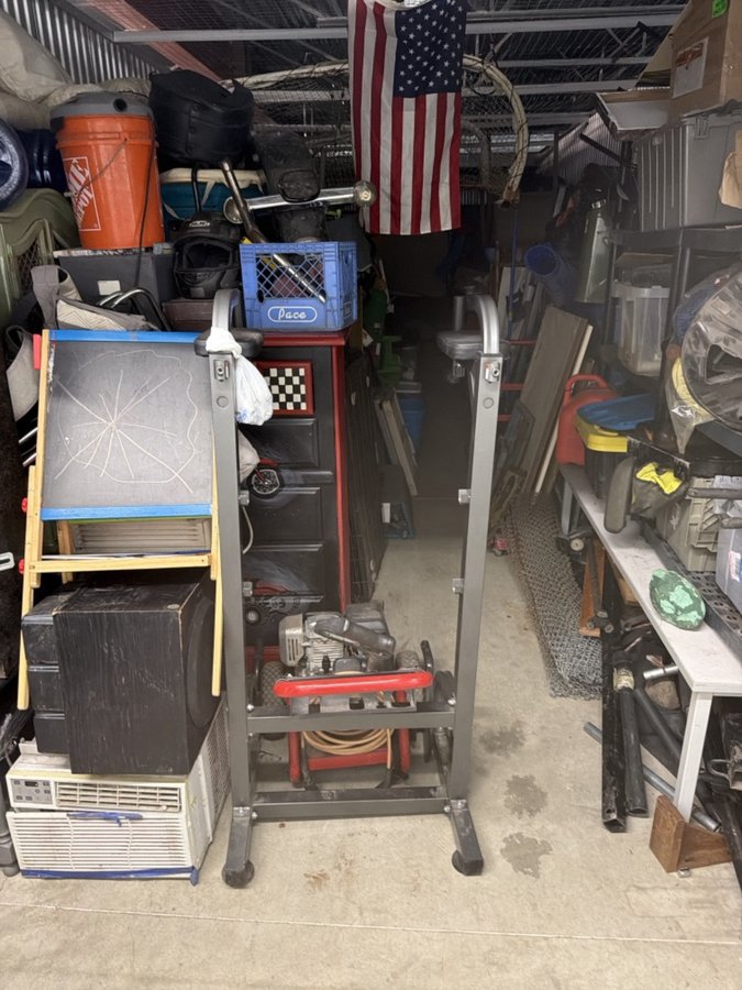 10 x 30 storage unit in Wixom, MI