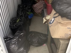5 x 15 storage unit in Wixom, MI