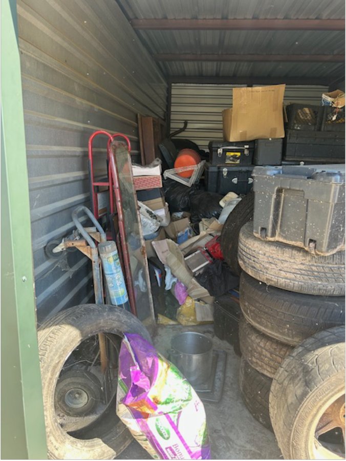 10 x 20 storage unit in Seven Points, TX