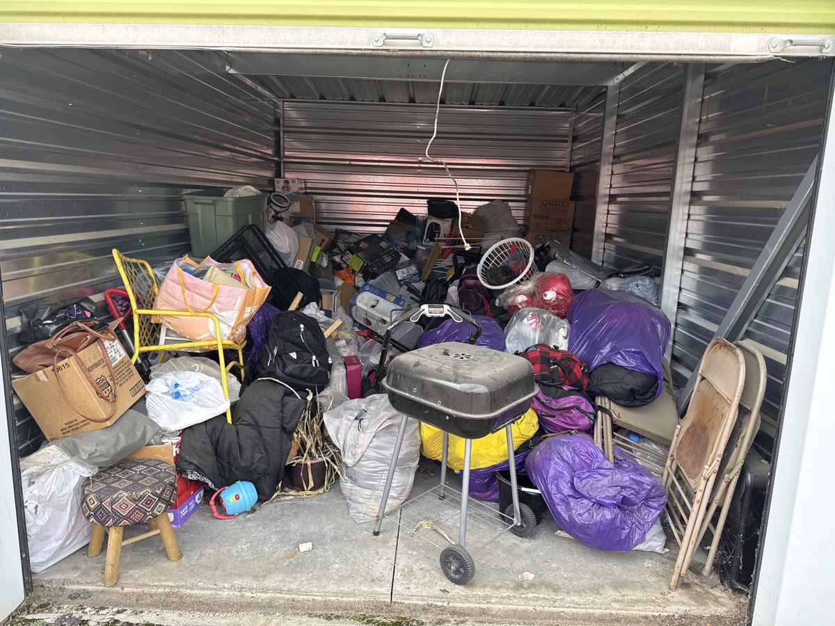 10 x 15 storage unit in Topeka, KS