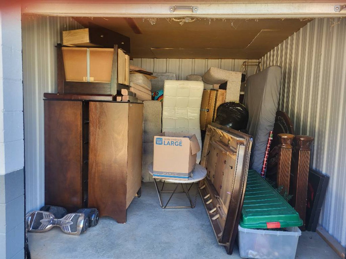 10 x 15 storage unit in Covington, GA