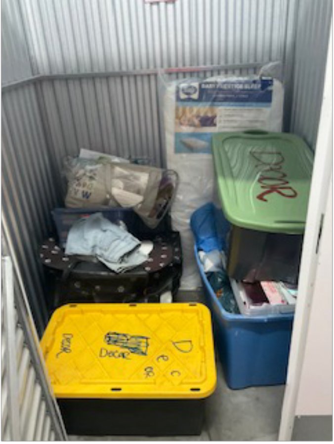 5 x 5 storage unit in Oxnard, CA