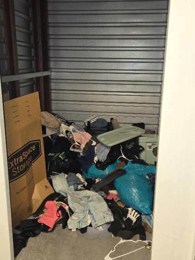 5 x 8 storage unit in Norfolk, VA