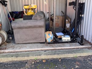 10 x 10 storage unit in Trevose, PA