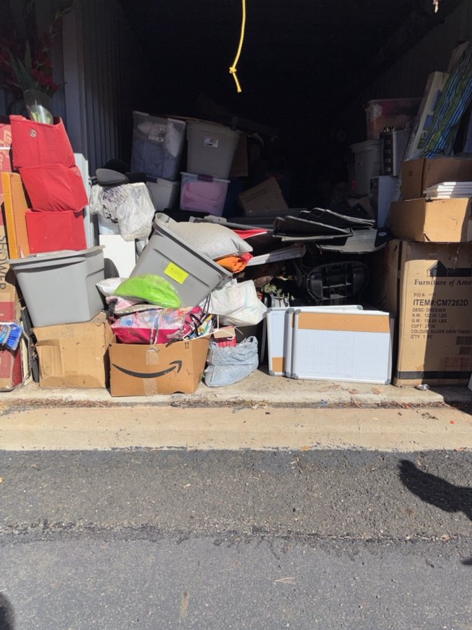 10 x 20 storage unit in Trevose, PA