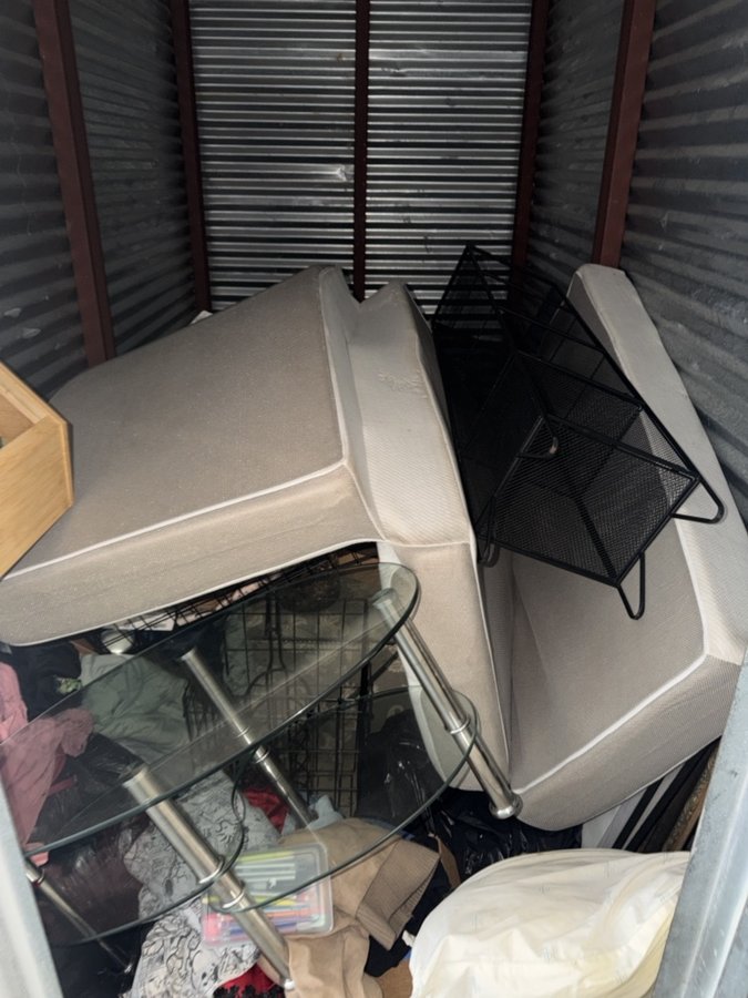 5 x 10 storage unit in Roswell, GA