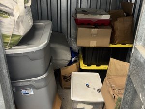 5 x 5 unit in Langhorne