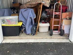 10 x 10 unit in Langhorne