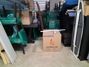 10 x 15 unit in Woodstock
